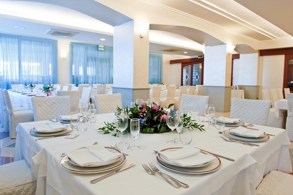 Hotel Europa คูปรา มาริตติมา ภายนอก รูปภาพ